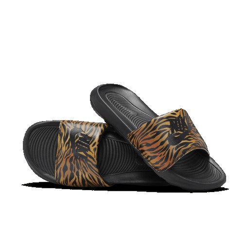 Nike Victori One Slippers met print voor dames - Zwart